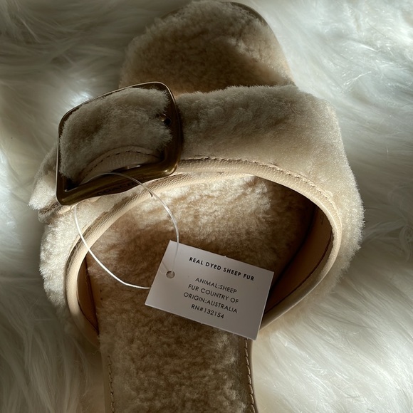 Coach shearling buckle mule - NWT - Picture 9 of 10